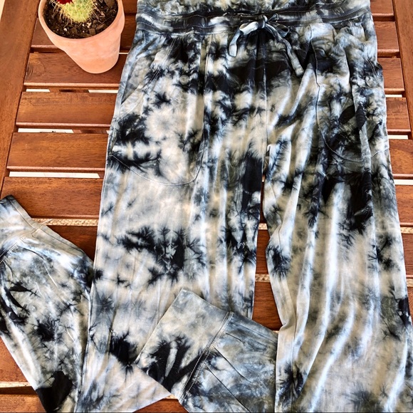 🏷SOLD VICI Stonewash Tie Dye Waist Tie Pantsuit - Picture 7 of 11